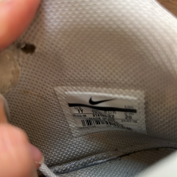 Nike Air Force 1 Mid White - Kid size 1Y - Picture 6 of 9